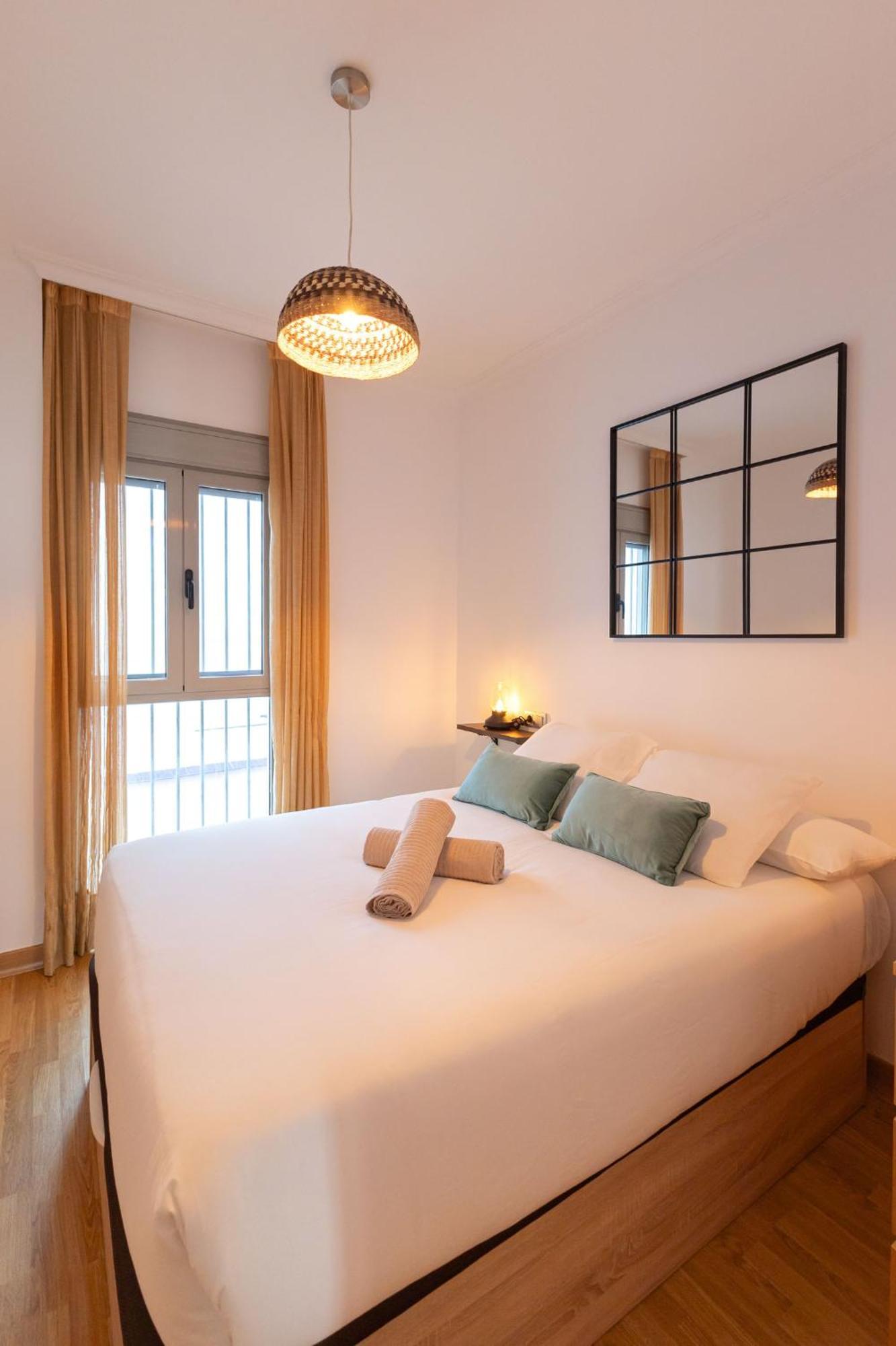 Charming Apartment At San Bernardo Neighborhood By Ocityzen Seville Ngoại thất bức ảnh